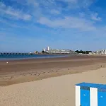 Mireille - Vue Panoramique & Parking Prive - 4 Etoiles شقة لي سابلِ دولونْ