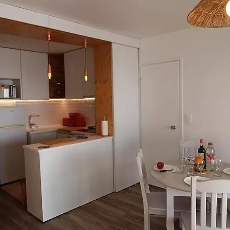 Mireille - Vue Panoramique & Parking Prive - 4 Etoiles Apartamento *