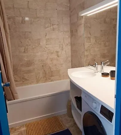 Διαμέρισμα Mireille - Vue Panoramique & Parking Prive - 4 Etoiles